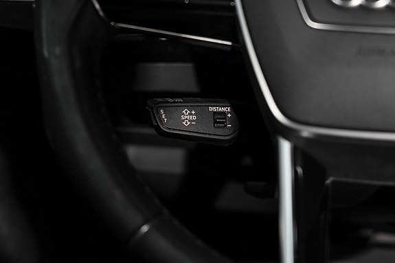 Audi e-tron 30 of 30