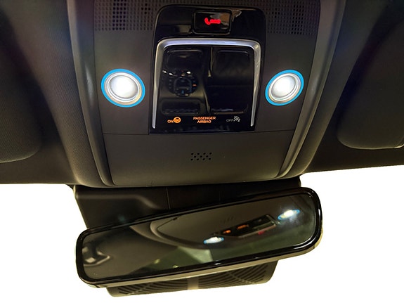 BYD Seal 16 of 18