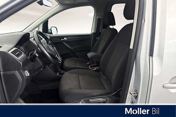 Volkswagen Caddy Maxi 8 of 19