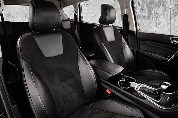 Ford S-MAX 27 of 28