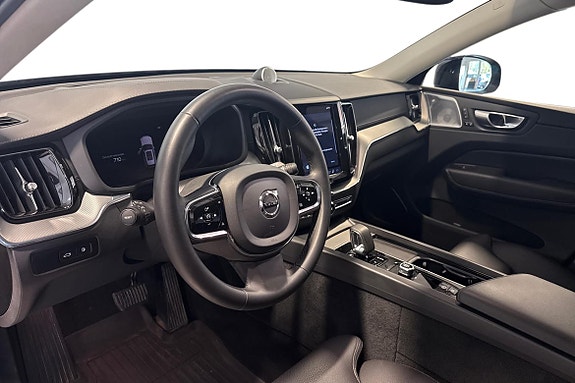 Volvo XC60 13 of 23