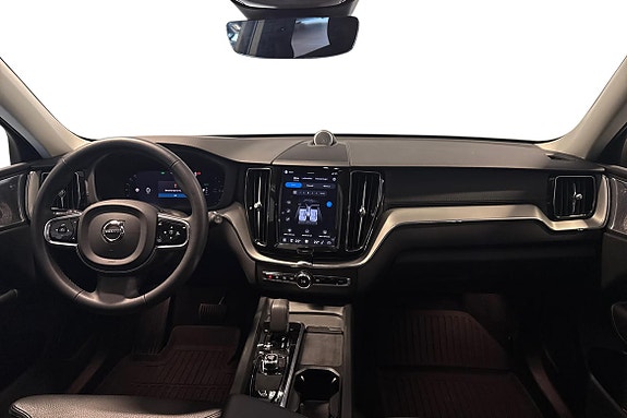 Volvo XC60 16 of 23