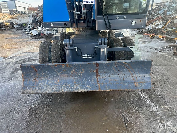 Fuchs MHL 320 SS hjulgraver m/ grabb. SE VIDEO 18 of 30