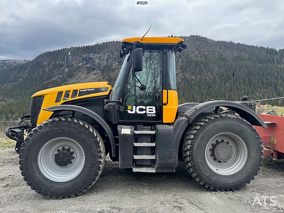 JCB Fastrac 3230 - Fronthydraulikk 2 of 30