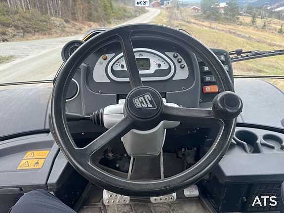 JCB Fastrac 3230 - Fronthydraulikk 16 of 30