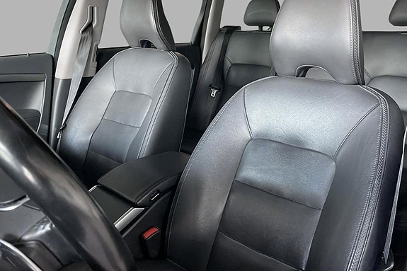 Volvo XC70 19 of 25
