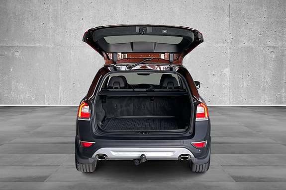 Volvo XC70 24 of 25