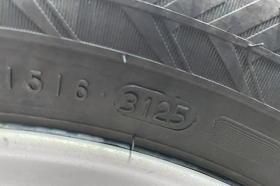 Volvo XC70 22 of 25