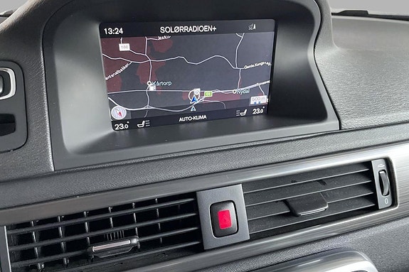 Volvo XC70 15 of 25