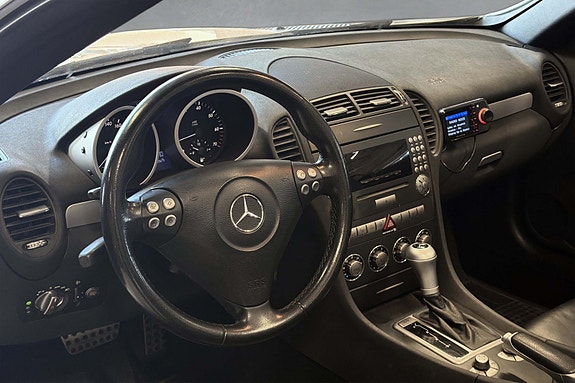 Mercedes-Benz SLK200 19 of 27