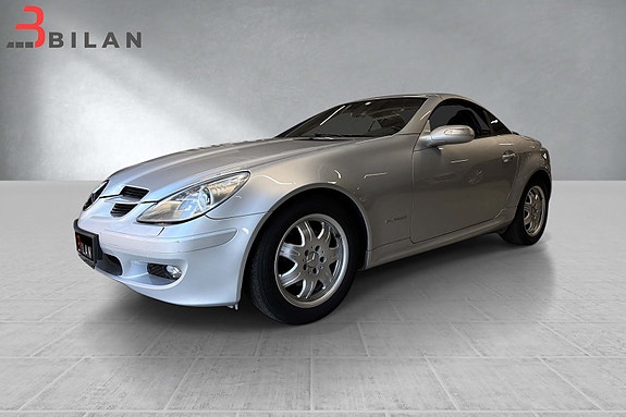 Mercedes-Benz SLK200 3 of 27