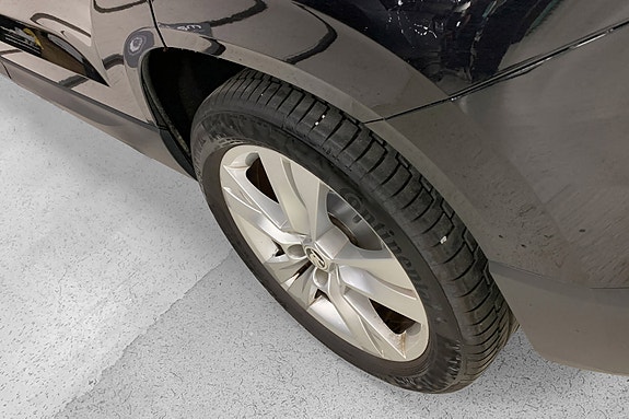 Skoda Karoq 8 of 14