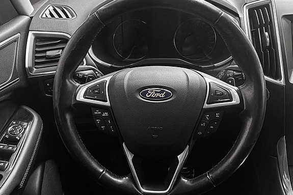 Ford S-MAX 20 of 30