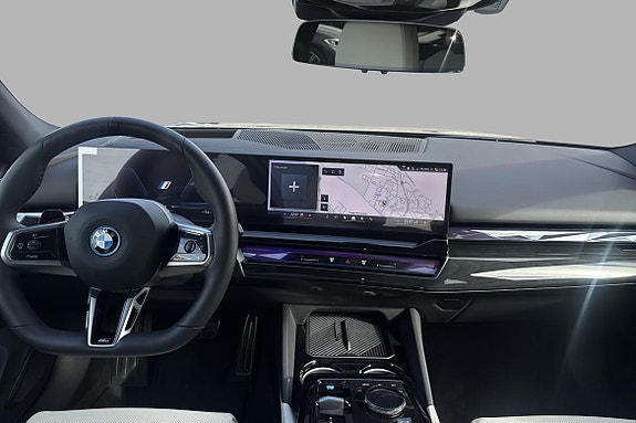 BMW i5 10 of 22