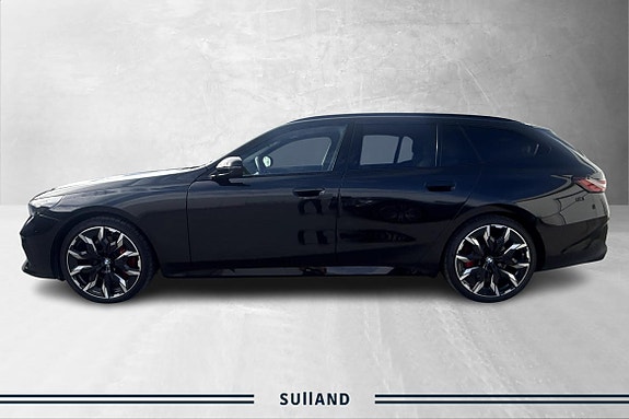 BMW i5 2 of 22