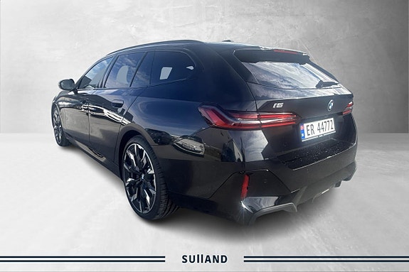 BMW i5 3 of 22