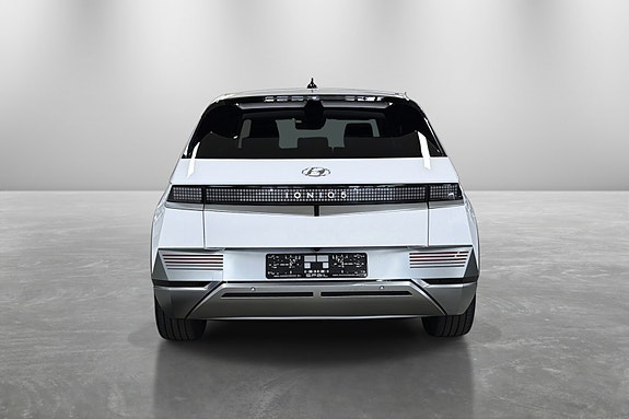 Hyundai Ioniq 5 4 of 21
