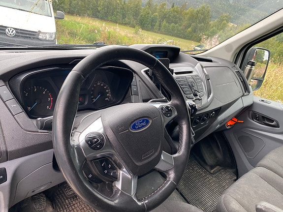 Ford Transit L4 Campervan 20 of 20