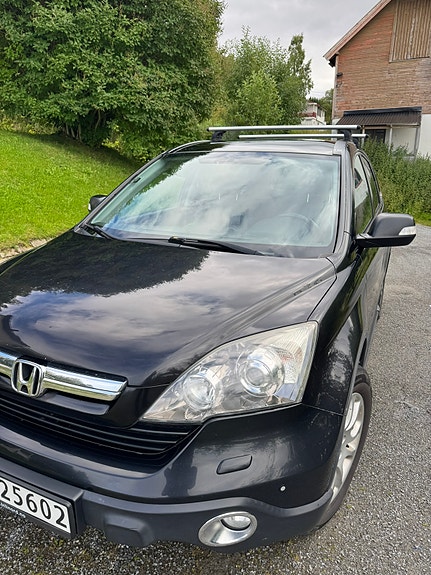 Honda CR-V 7 of 27