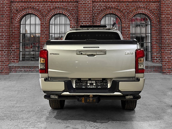 Mitsubishi L200 6 of 30