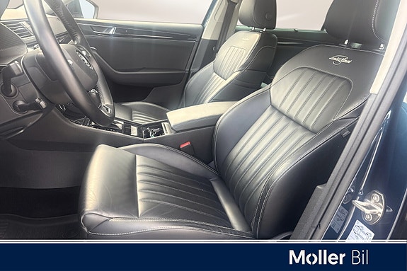 Skoda Superb 11 of 26