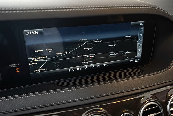 Mercedes-Benz S400 d 17 of 23