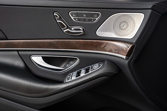 Mercedes-Benz S400 d 9 of 23