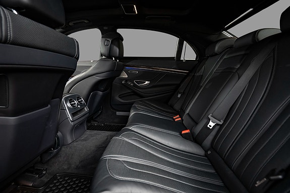 Mercedes-Benz S400 d 21 of 23