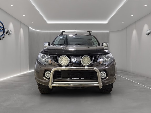 Mitsubishi L200 4 of 26