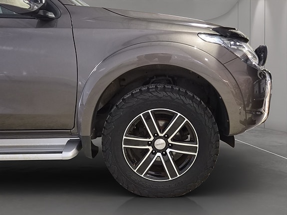 Mitsubishi L200 6 of 26