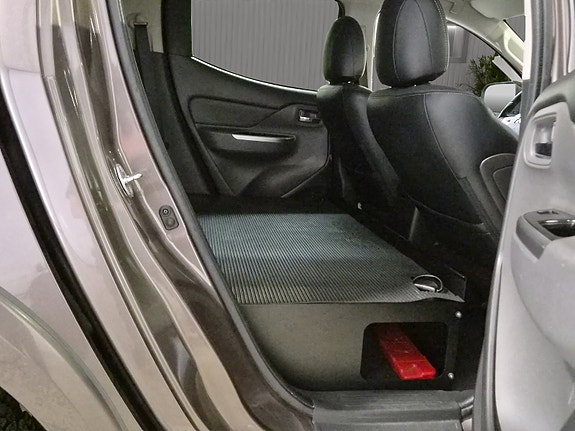 Mitsubishi L200 22 of 26