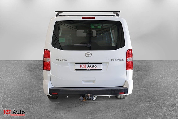 Toyota Proace 3 of 30