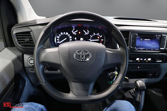 Toyota Proace 21 of 30