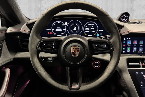 Porsche Taycan GTS 20 of 30