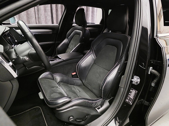 Volvo V90 16 of 30
