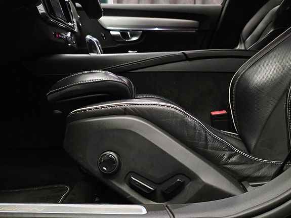Volvo V90 17 of 30