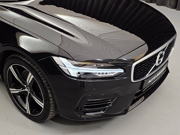 Volvo V90 10 of 30