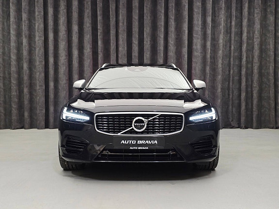 Volvo V90 2 of 30