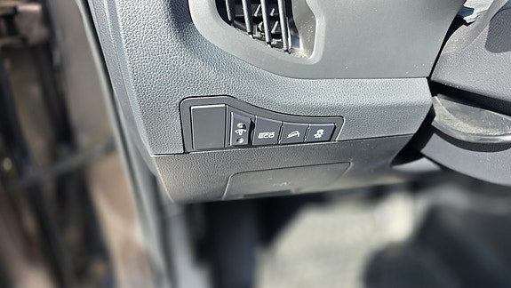 Kia Sportage 28 of 30