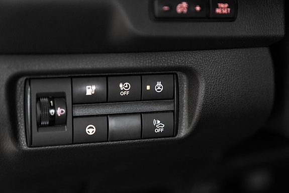 Nissan Leaf 14 of 24