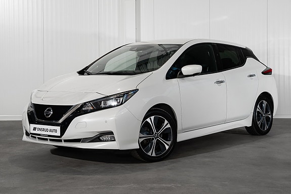 Nissan Leaf 4 of 24