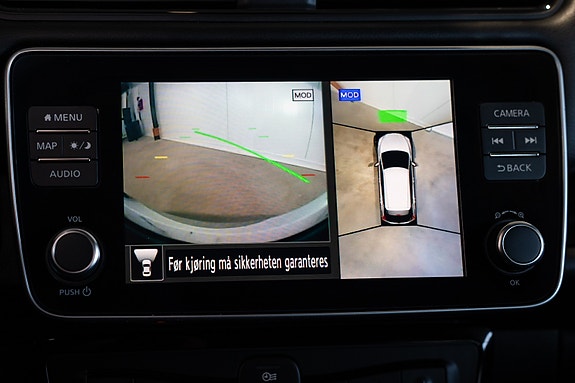 Nissan Leaf 18 of 24