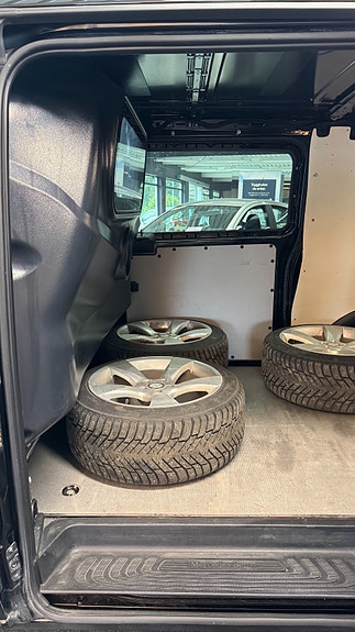 Mercedes-Benz Vito 22 of 23
