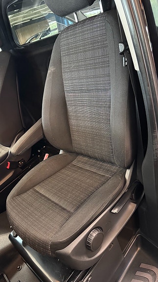 Mercedes-Benz Vito 6 of 23