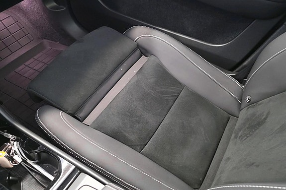 Volvo XC40 18 of 30