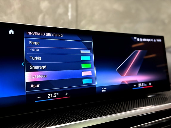 BMW i4 18 of 29