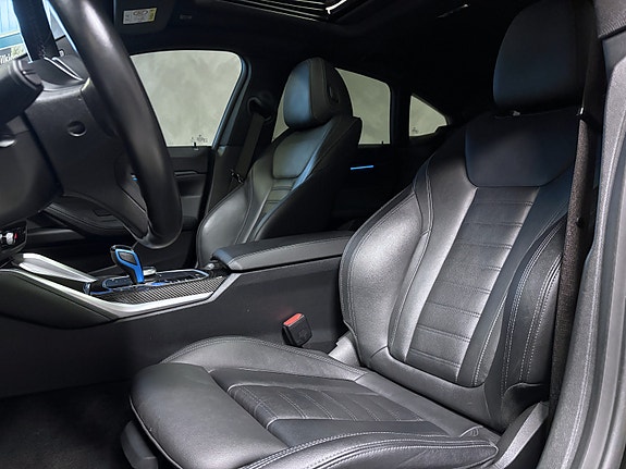 BMW i4 7 of 29
