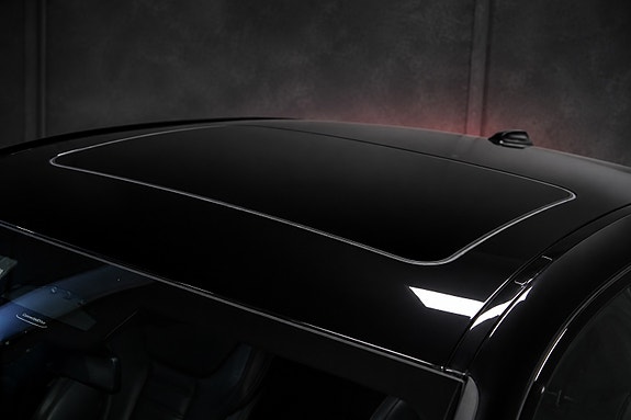 BMW i4 27 of 29