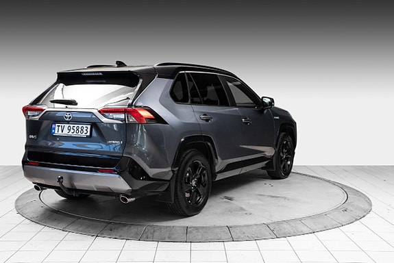 Toyota RAV4 5 of 21