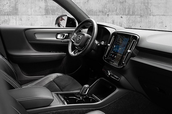 Volvo XC40 28 of 30